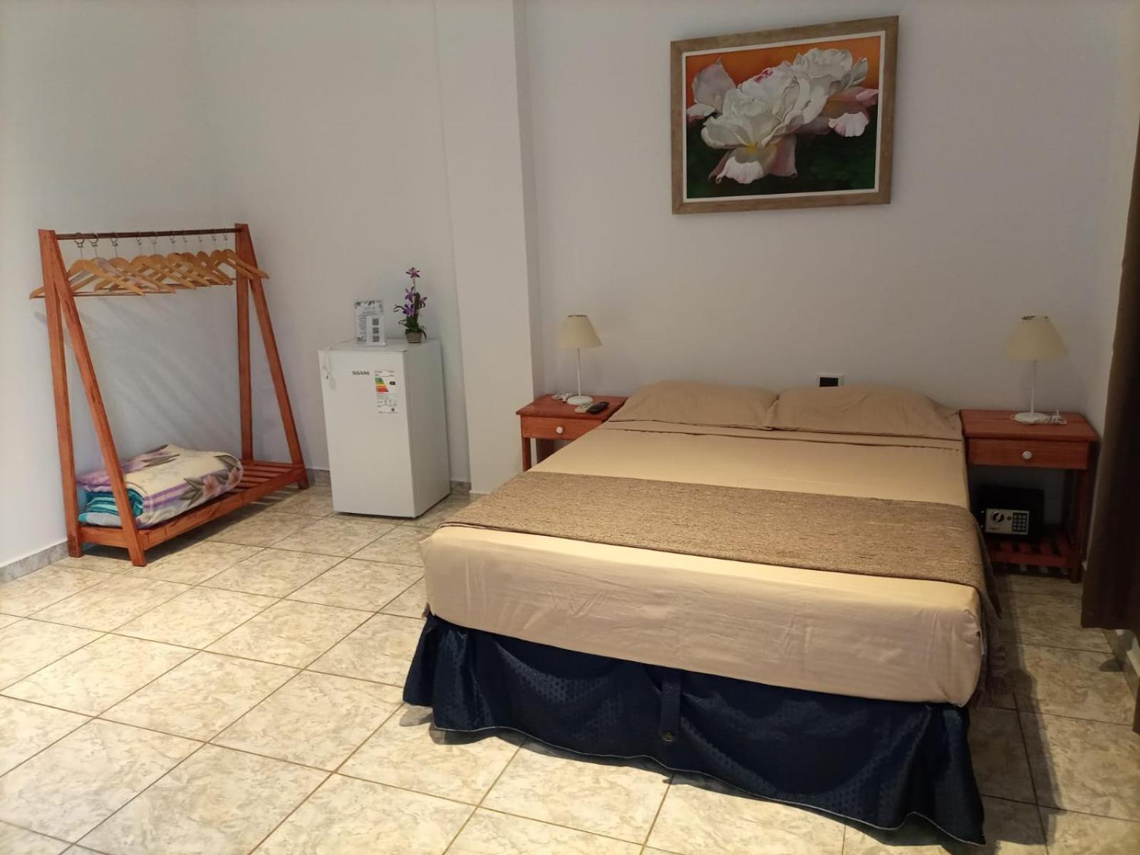 Hotel Village Del Sol Puerto Iguazu Bagian luar foto